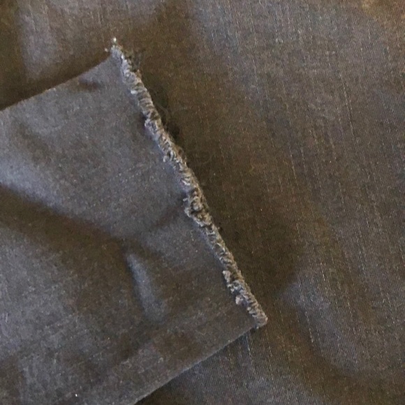 Levi’s 721 High Rise Skinny w/ Raw Hem - Picture 3 of 4